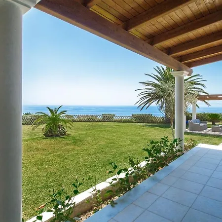 Kleismata Sleeps 4 Klismata