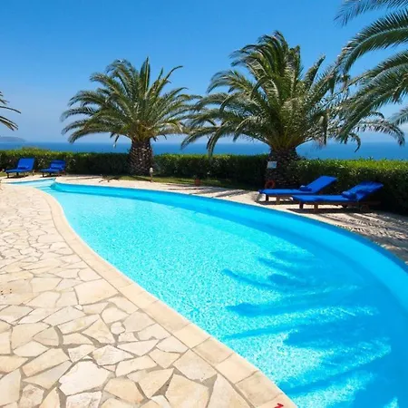Kleismata Sleeps 4 Klízmata
